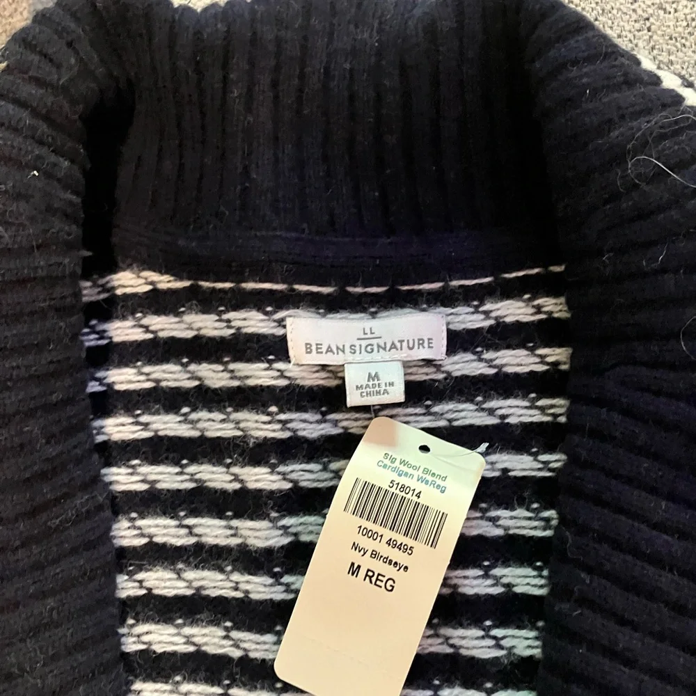 NWT L.L. Bean navy long-line cardigan - Picture 2 of 4